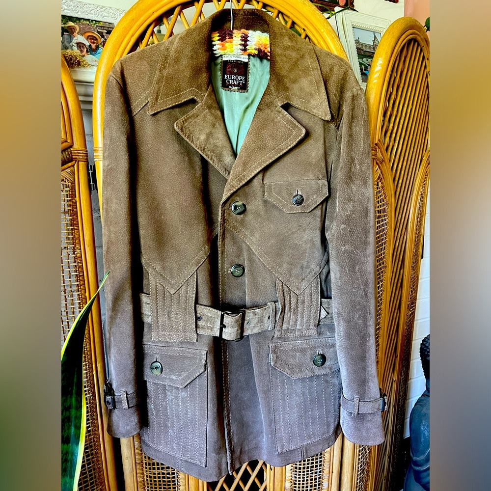 Men’s vintage suede leather coat - size 40